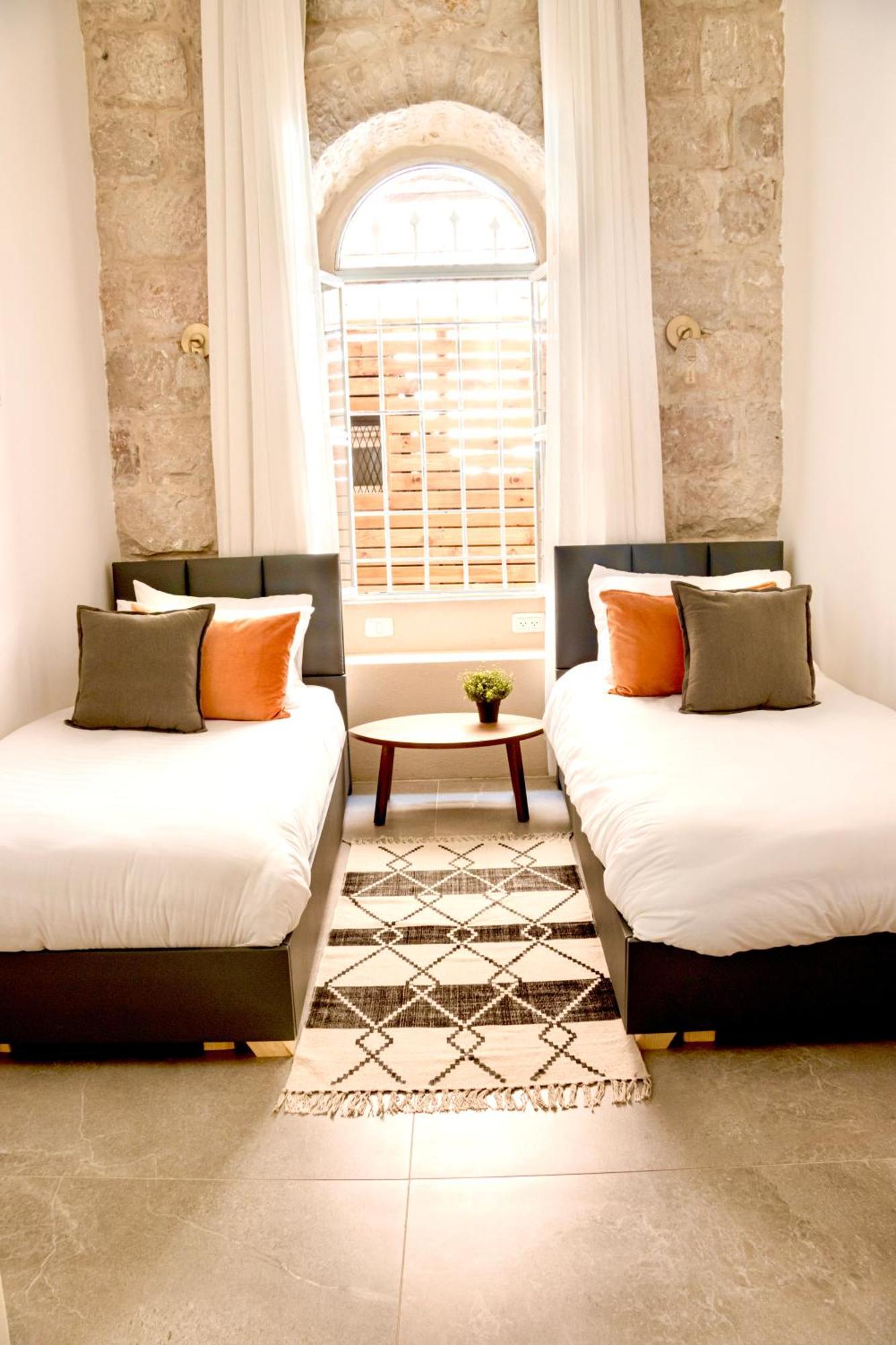 Mamilla View- Suites & Apt Hotel Jeruzsálem Kültér fotó